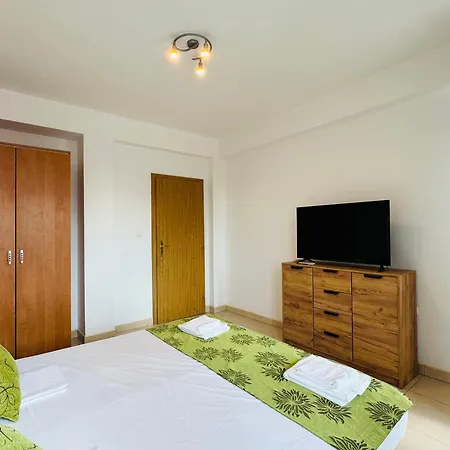 Sunny House 201 One Bedroom Apartment